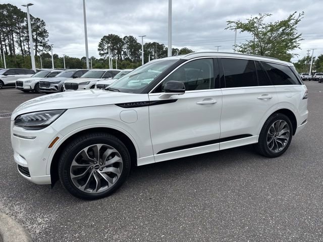 Used 2023 Lincoln Aviator Grand Touring w/ Equipment Group 301A AWD/4WD image 14