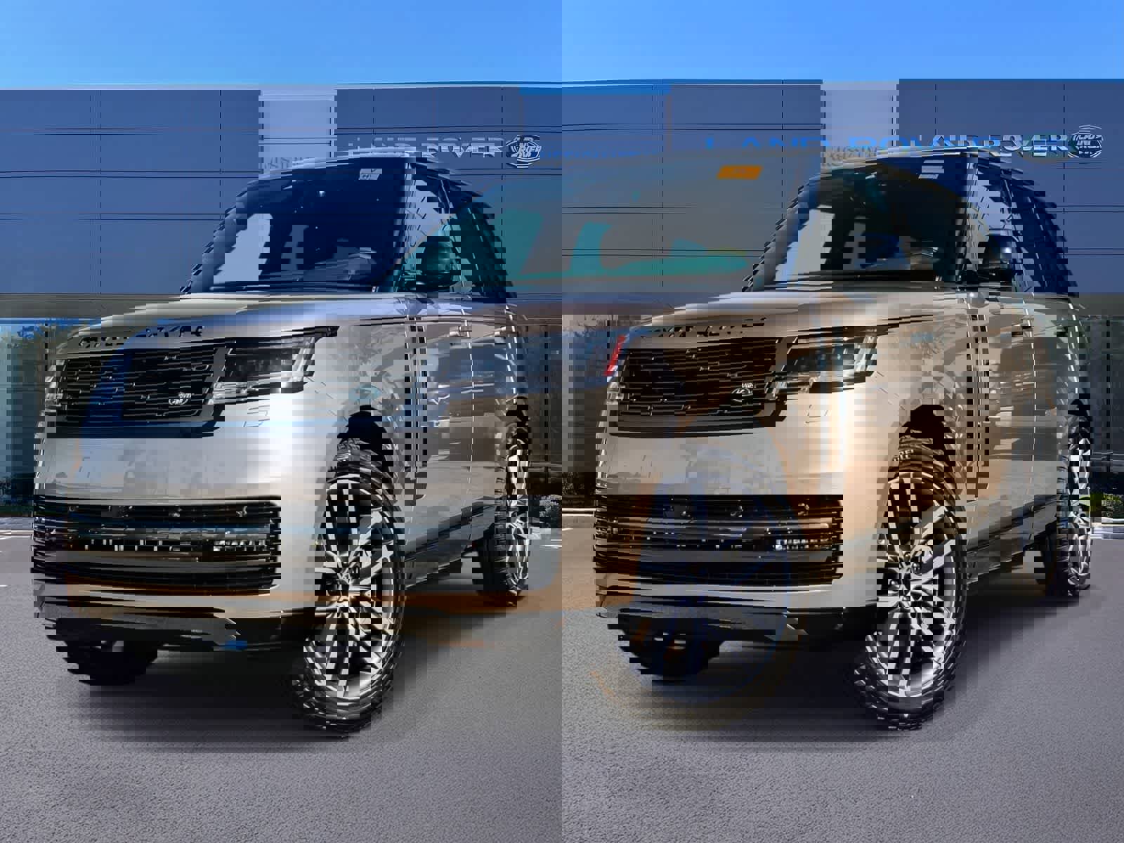 New 2026 Land Rover Range Rover SE