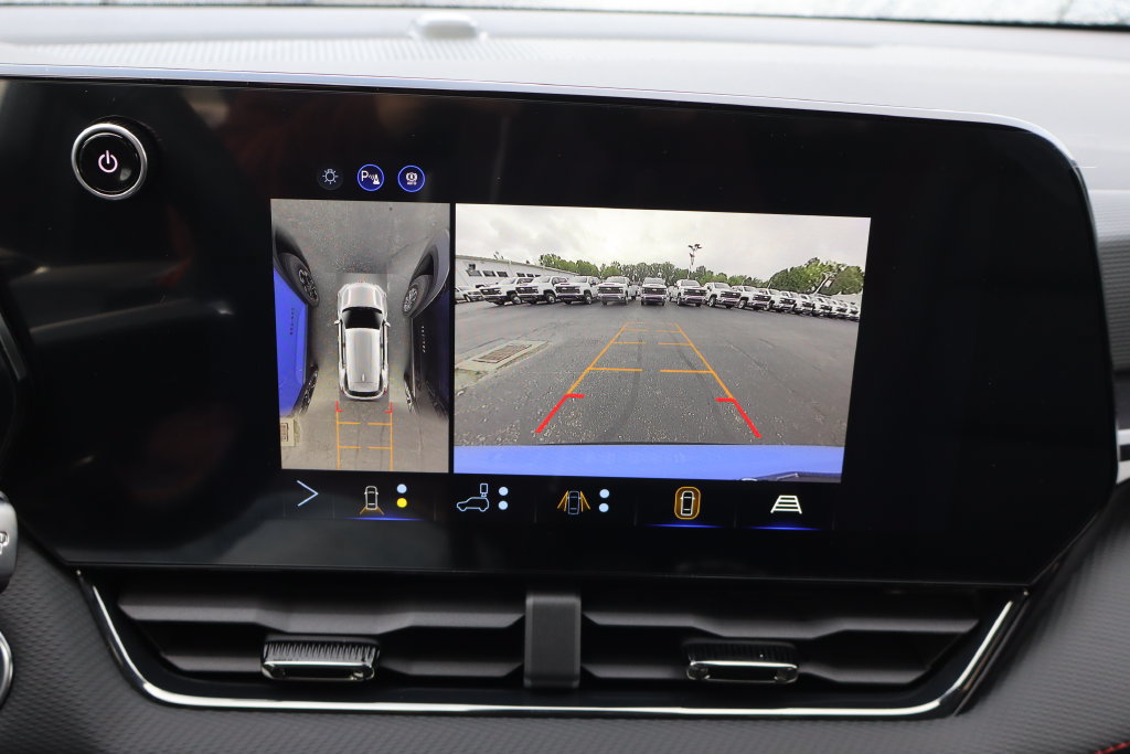 New 2027 Chevrolet Equinox RS w/ Safety and Technology Package AWD/4WD image 13