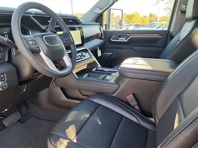 New 2026 GMC Sierra 2500 Denali w/ Denali Reserve Package image 17