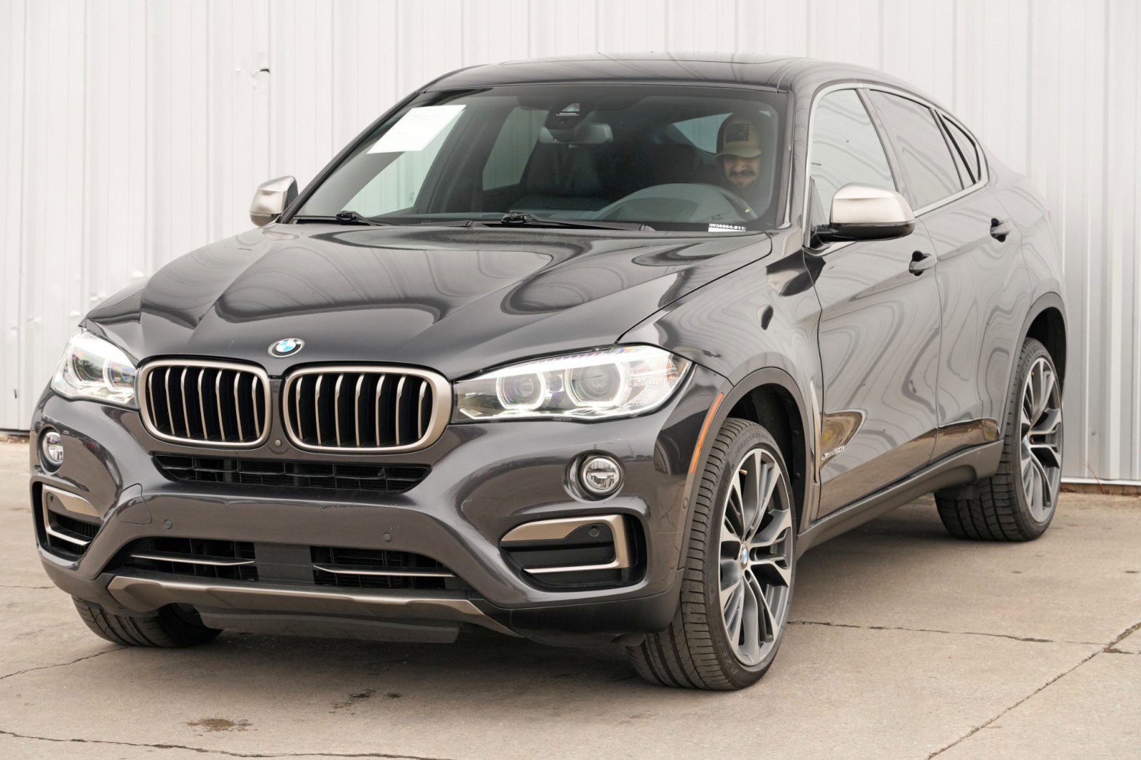 Used 2018 BMW X6 xDrive50i image 46