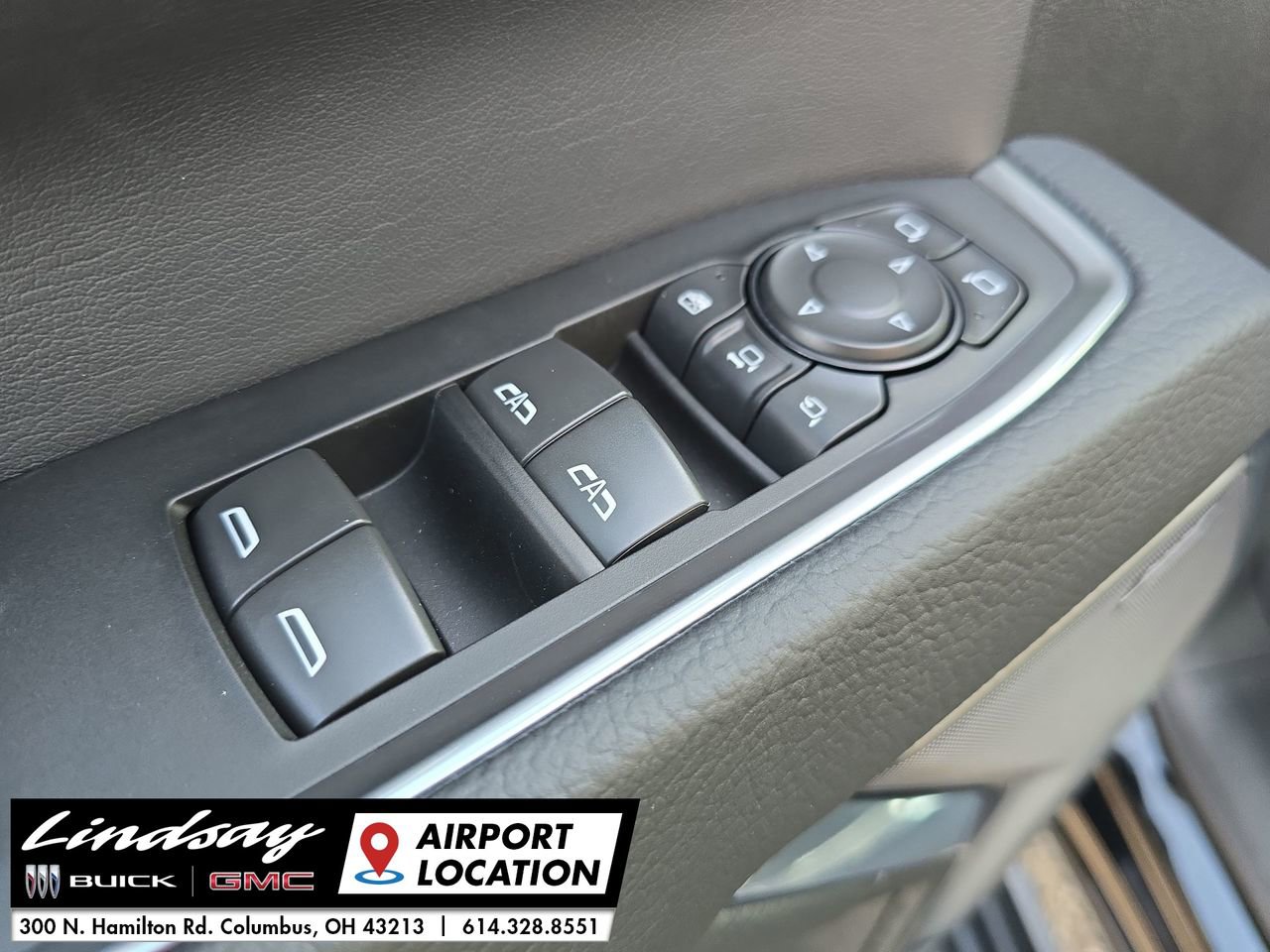 New 2025 GMC Sierra 2500 Denali w/ Denali Reserve Package image 24