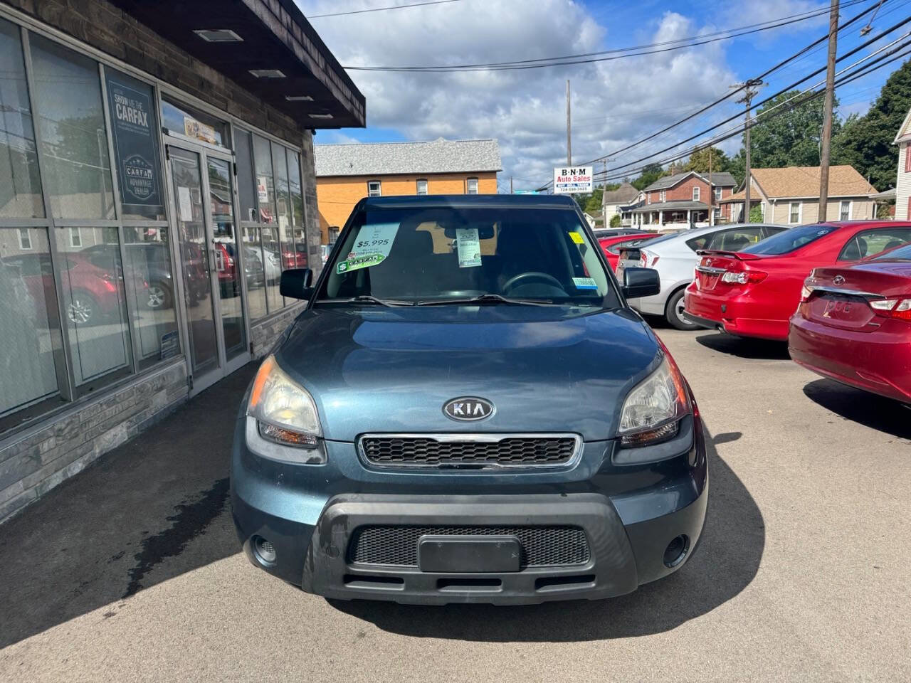 Used 2011 Kia Soul + image 2