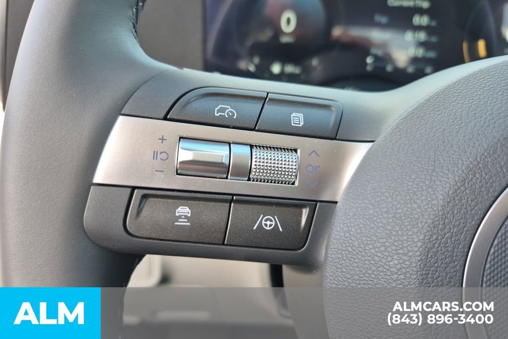 Used 2026 Hyundai Kona SEL Premium image 31