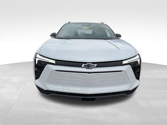 New 2026 Chevrolet Blazer EV LT AWD/4WD image 8