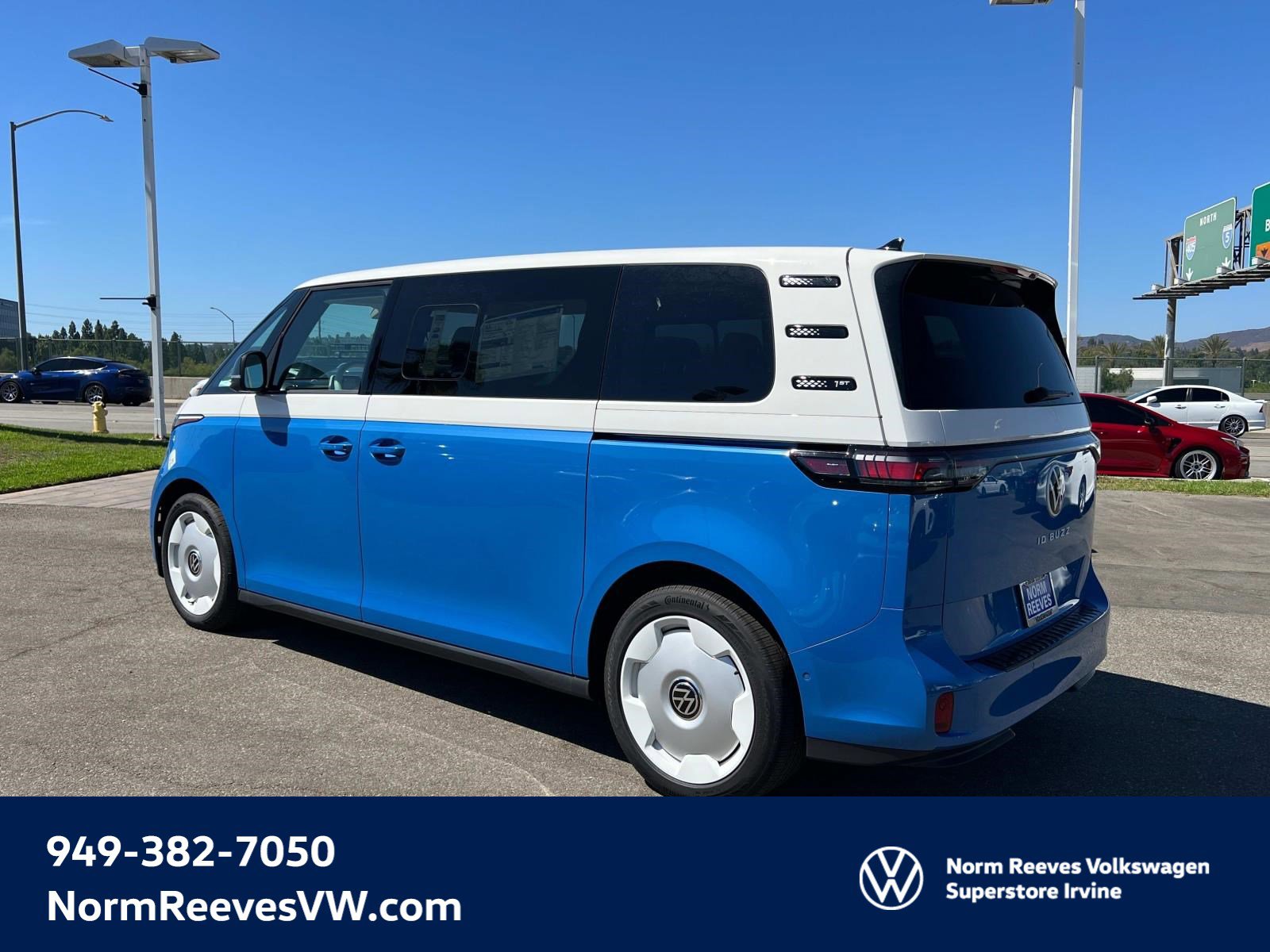 New 2025 Volkswagen ID. Buzz 1st Edition image 25