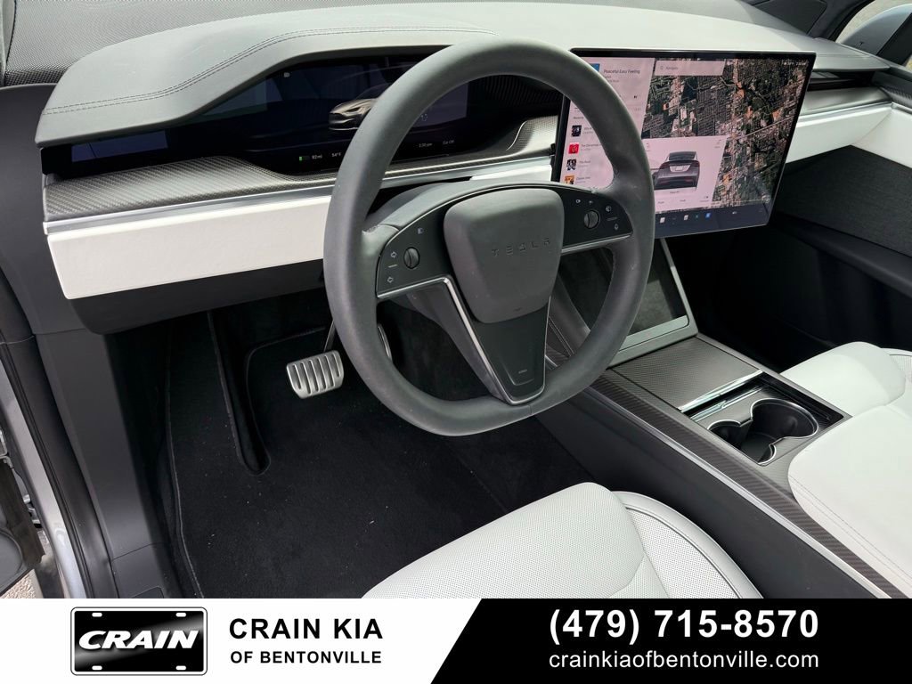 Used 2024 Tesla Model X Plaid image 12
