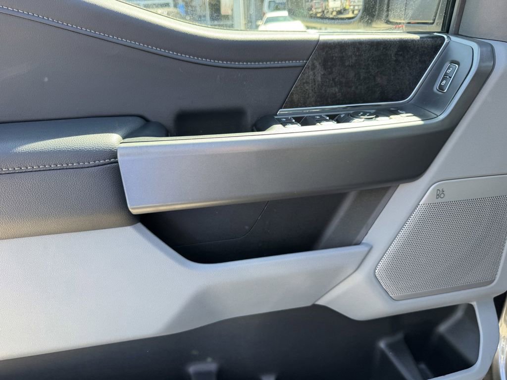 New 2026 Ford F250 XLT w/ XLT Premium Package image 15