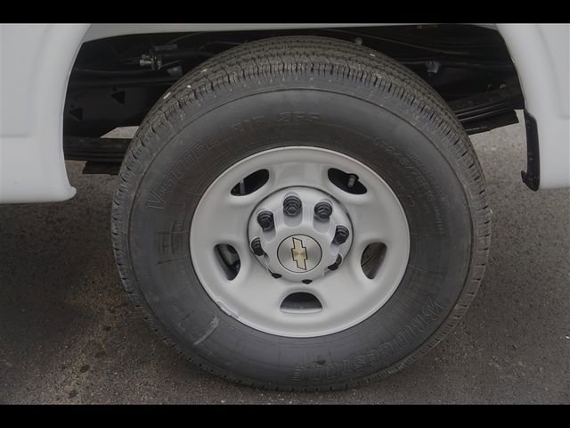 New 2025 Chevrolet Express 2500 image 20