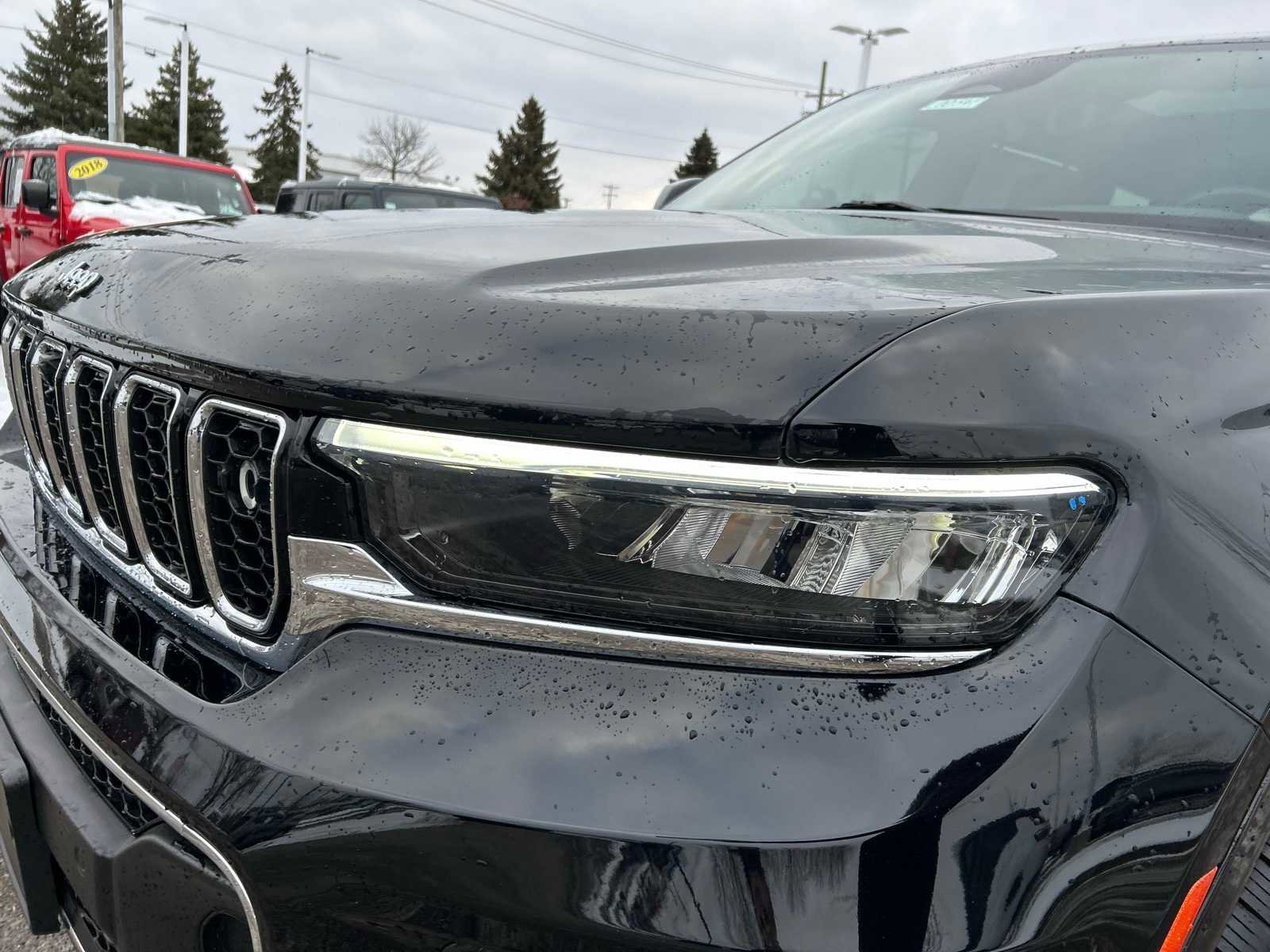 Certified 2023 Jeep Grand Cherokee L Overland w/ Advanced Protech Group III image 24