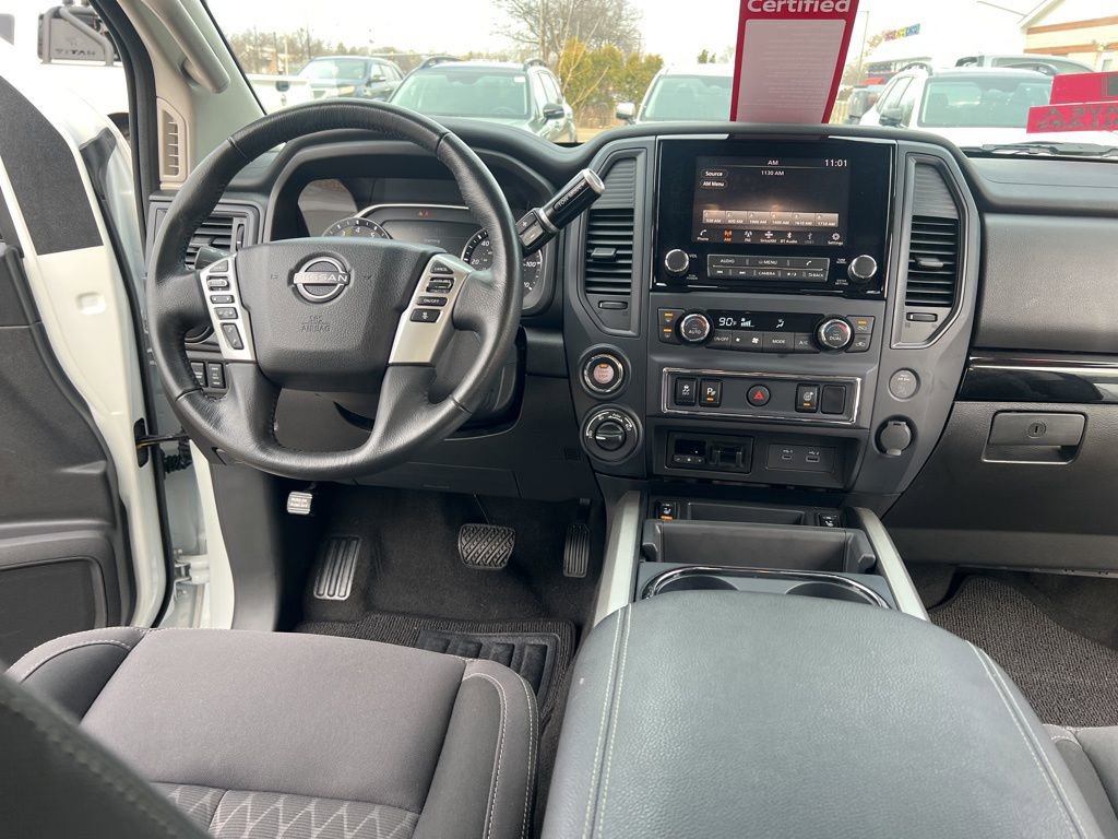 Certified 2024 Nissan Titan SV w/ SV Convenience Package image 17
