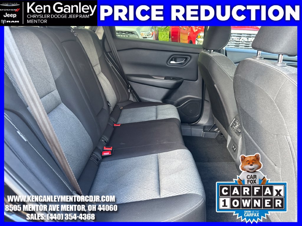 Used 2025 Nissan Rogue SV FWD image 23