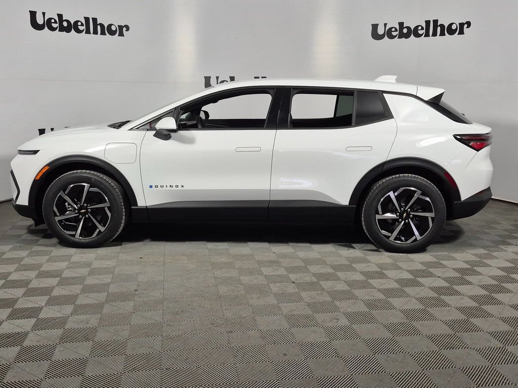 New 2026 Chevrolet Equinox EV LT FWD image 4