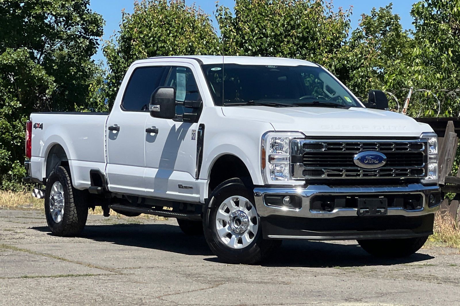 Certified 2024 Ford F350 XLT image 2