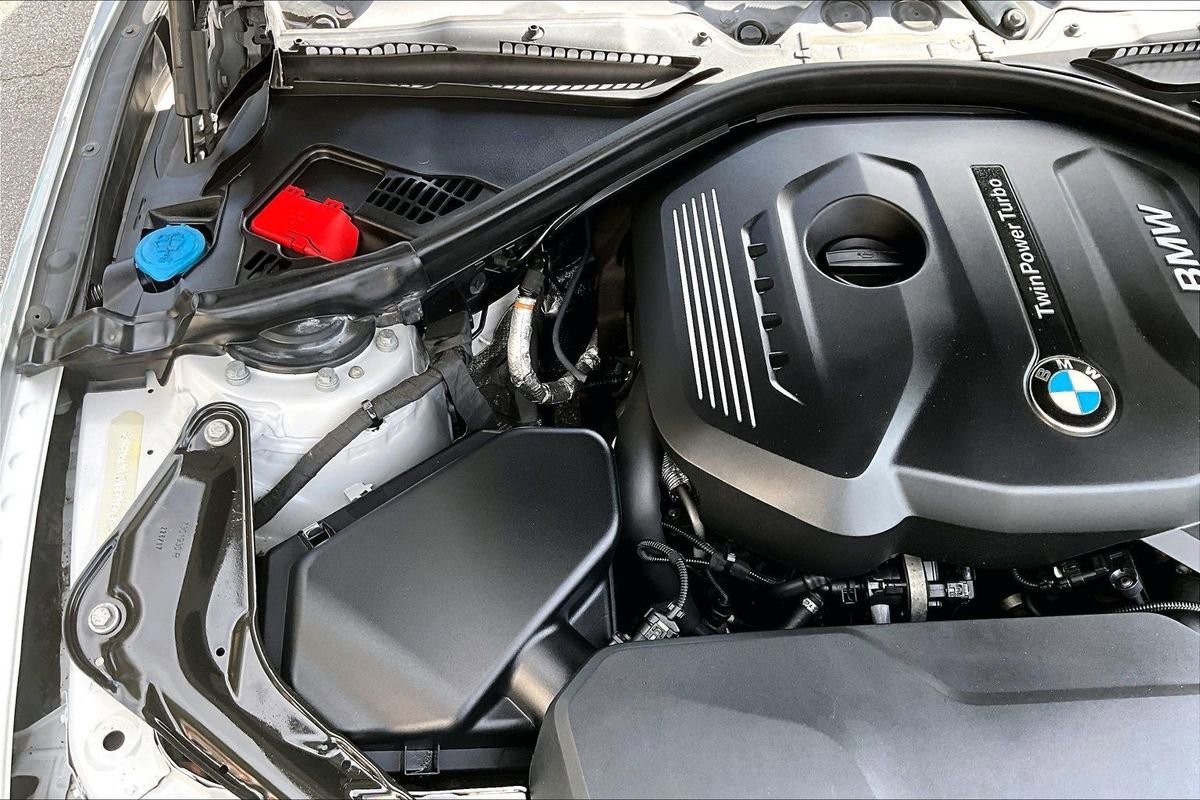 Used 2017 BMW 430i Convertible image 32