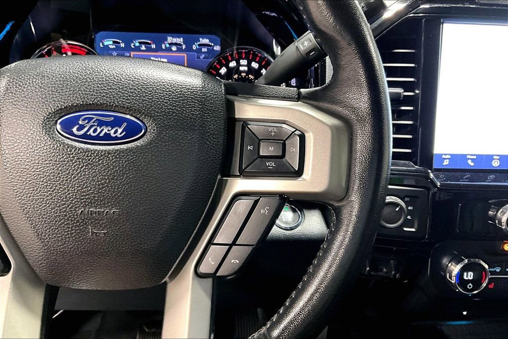 Used 2022 Ford F250 Lariat w/ Black Appearance Package AWD/4WD image 24
