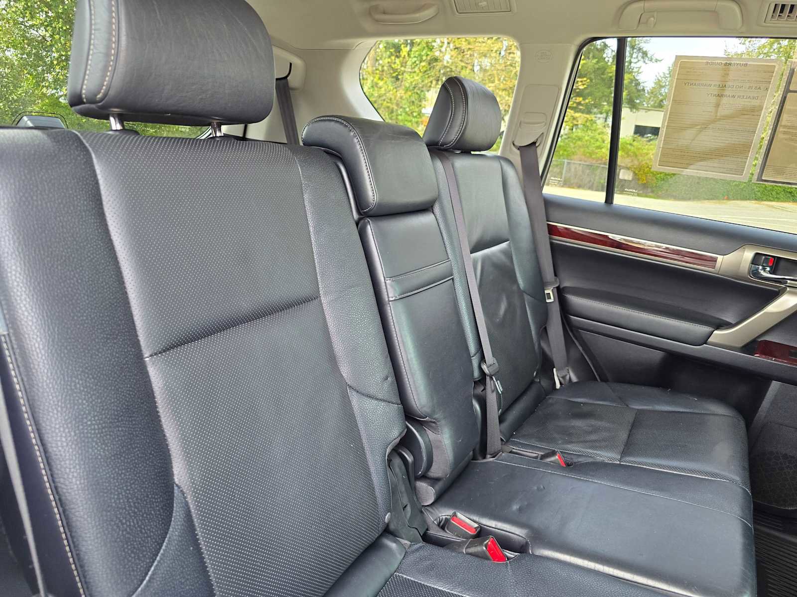 Used 2015 Lexus GX 460 w/ Premium Package AWD/4WD image 14