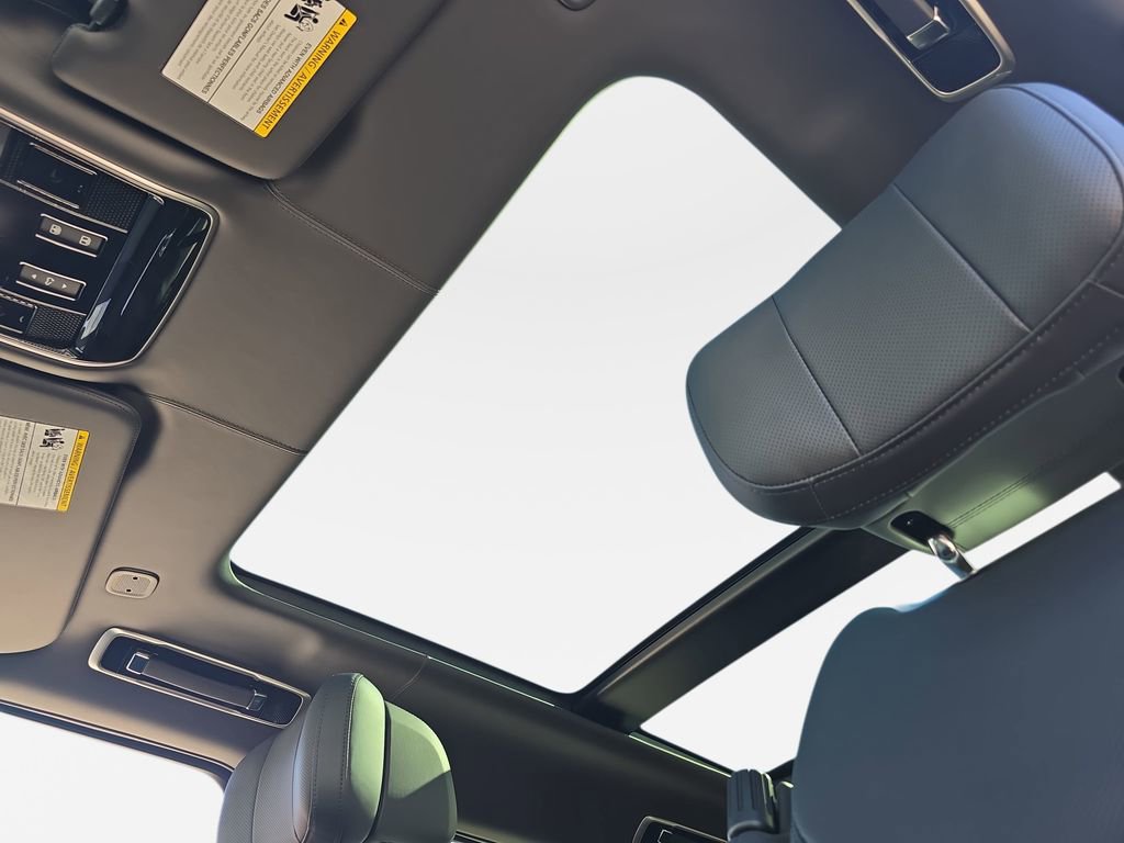 New 2026 Land Rover Range Rover Long Wheelbase Autobiography AWD/4WD image 31