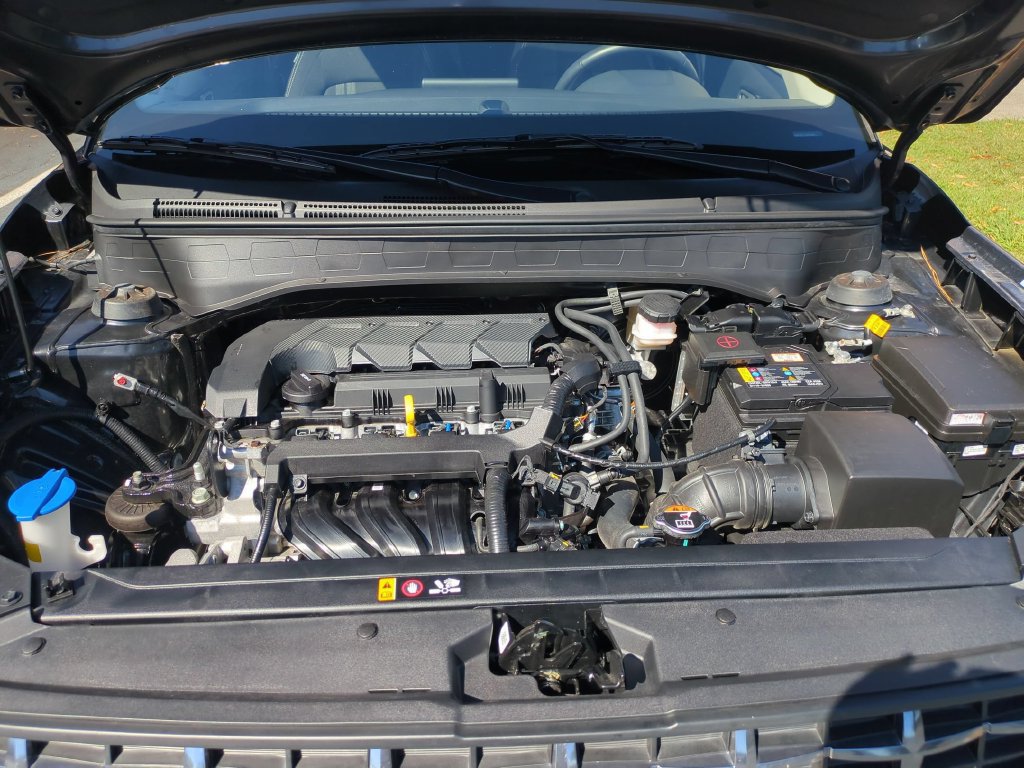 Used 2026 Hyundai Venue SEL FWD image 33