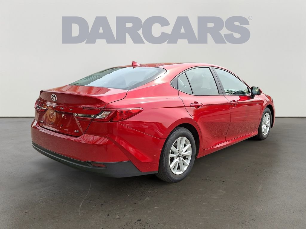 Used 2025 Toyota Camry LE FWD image 7
