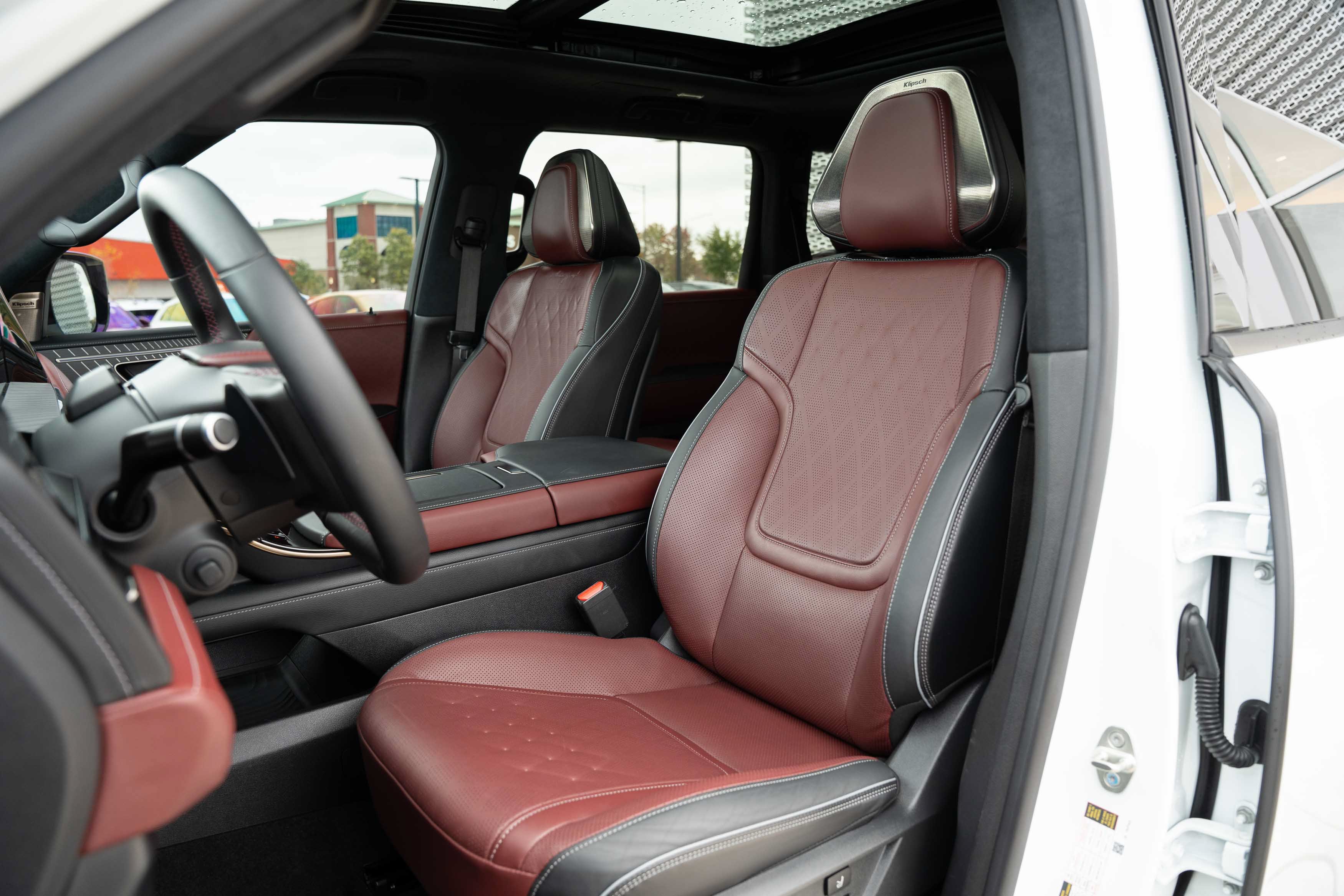 Used 2026 INFINITI QX80 Autograph w/ Premium Cargo Package AWD/4WD image 20