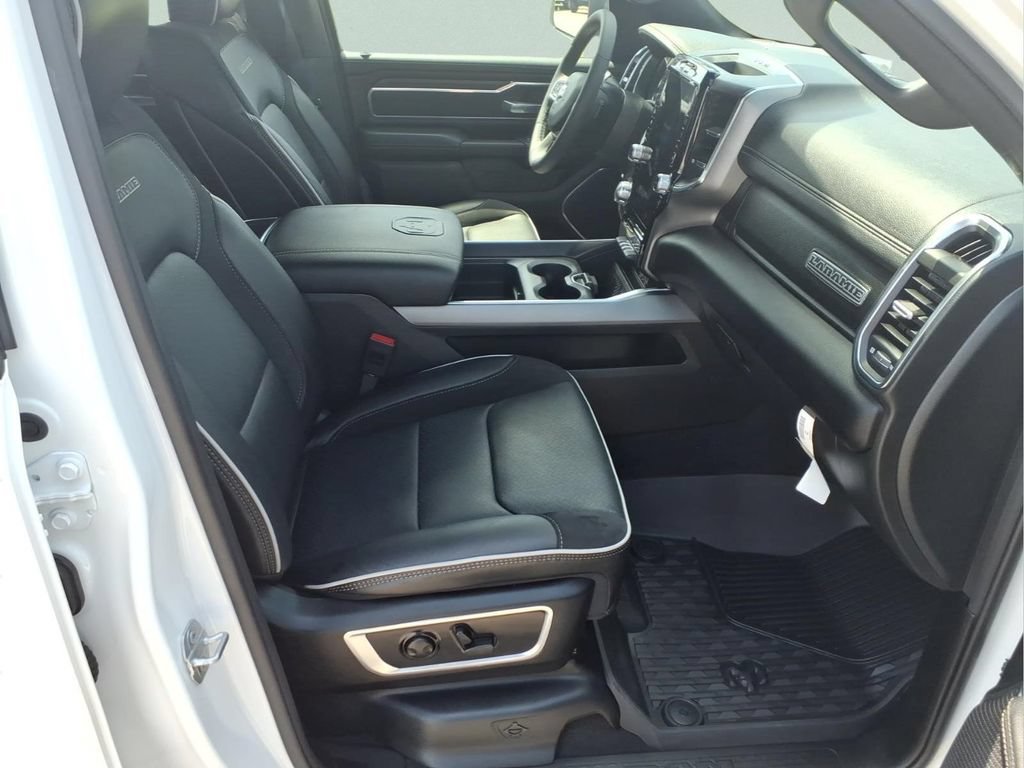 Used 2026 RAM 1500 Laramie w/ Sport Appearance Package AWD/4WD image 12