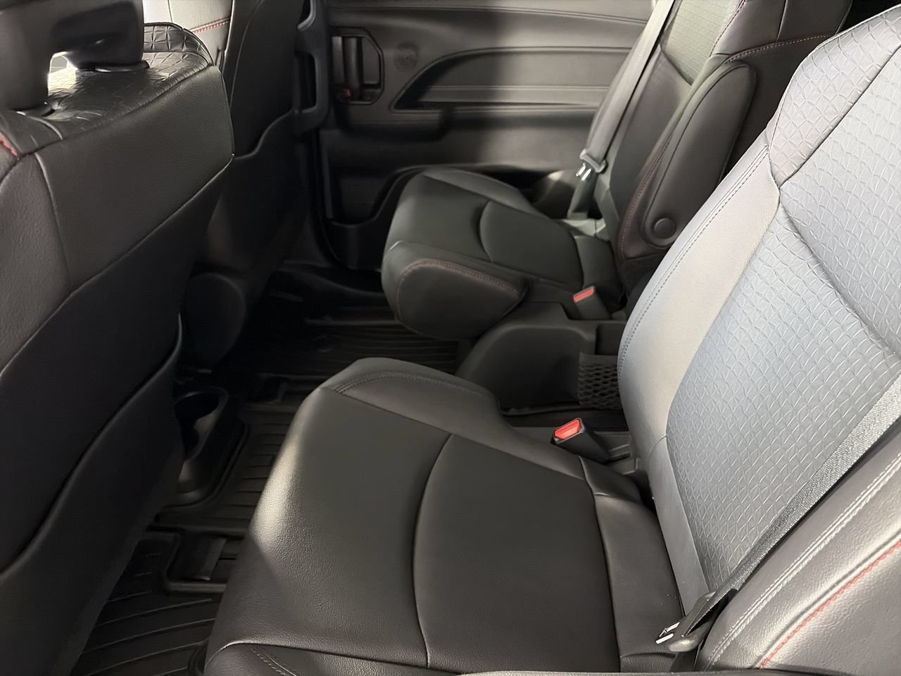 New 2026 Toyota Sienna XSE AWD/4WD image 23