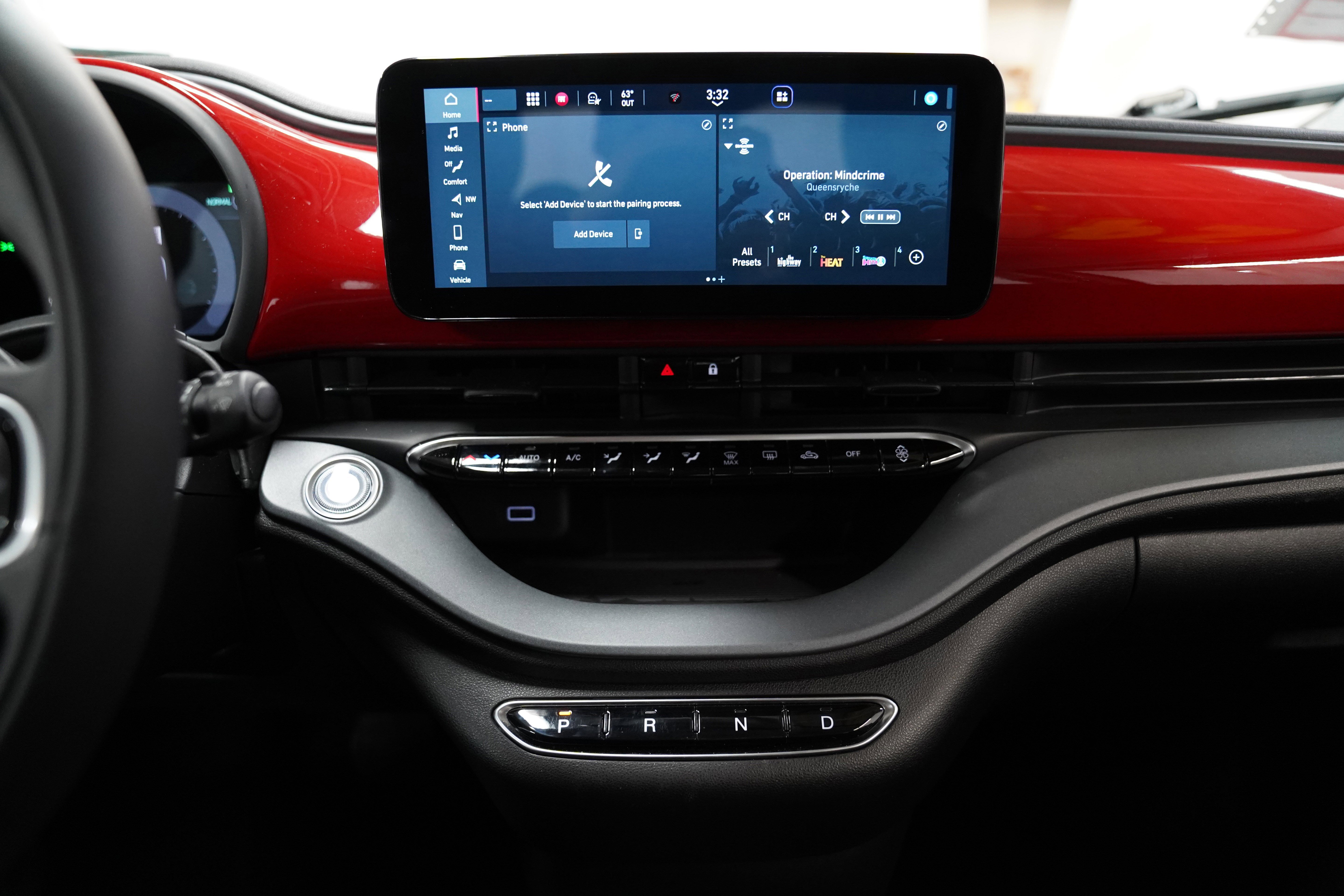 Used 2024 FIAT 500 e (RED) image 22