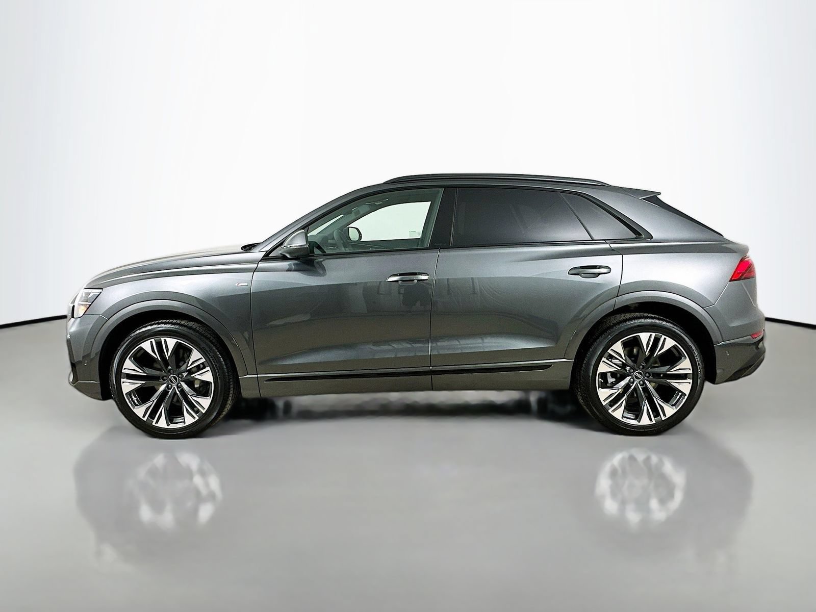 New 2026 Audi Q8 Premium Plus AWD/4WD image 8