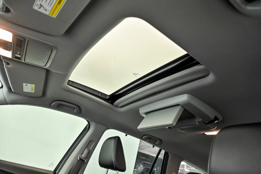 Used 2020 Honda Pilot Touring image 15