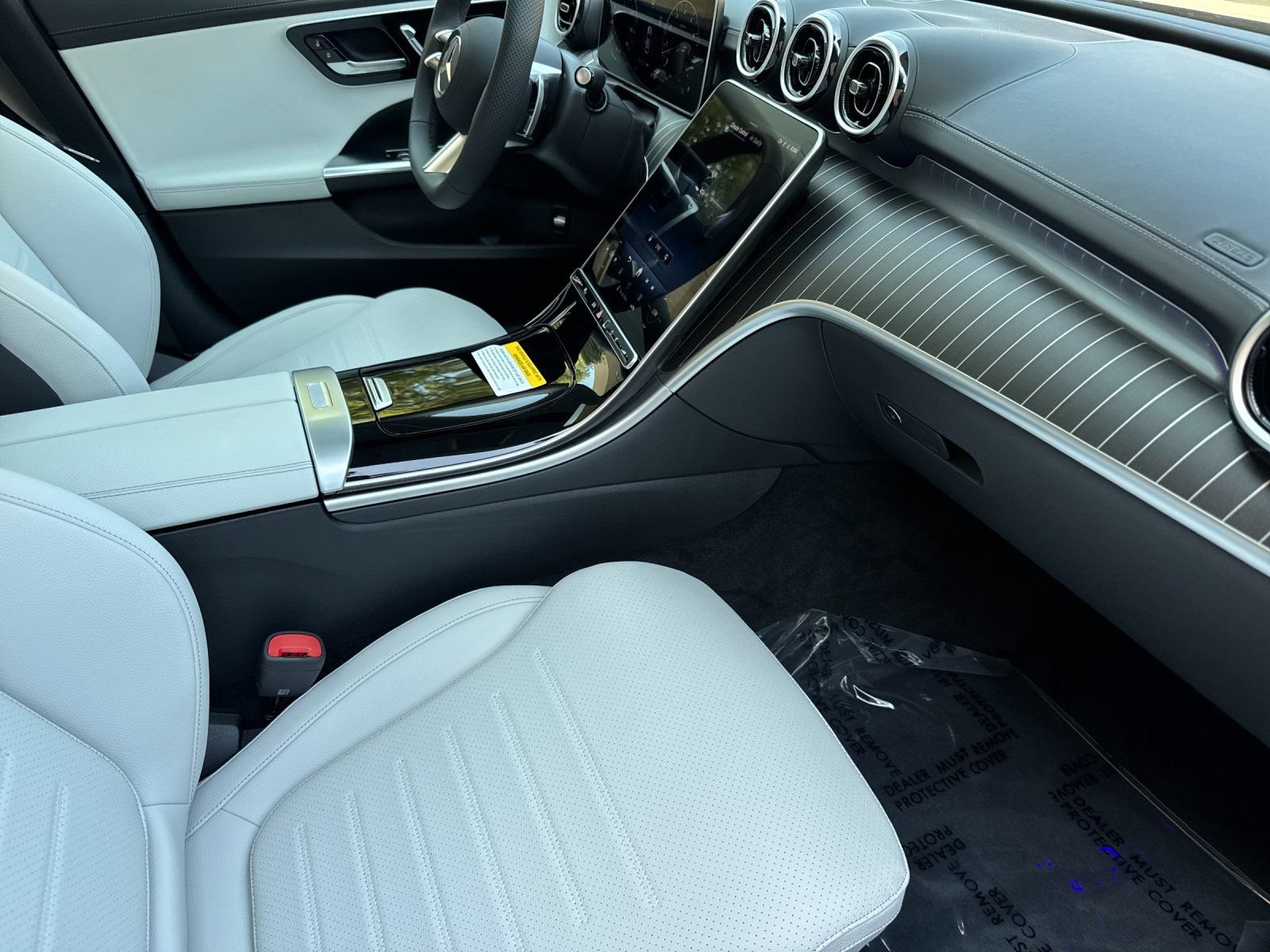 New 2026 Mercedes-Benz C 300 4MATIC Sedan image 14