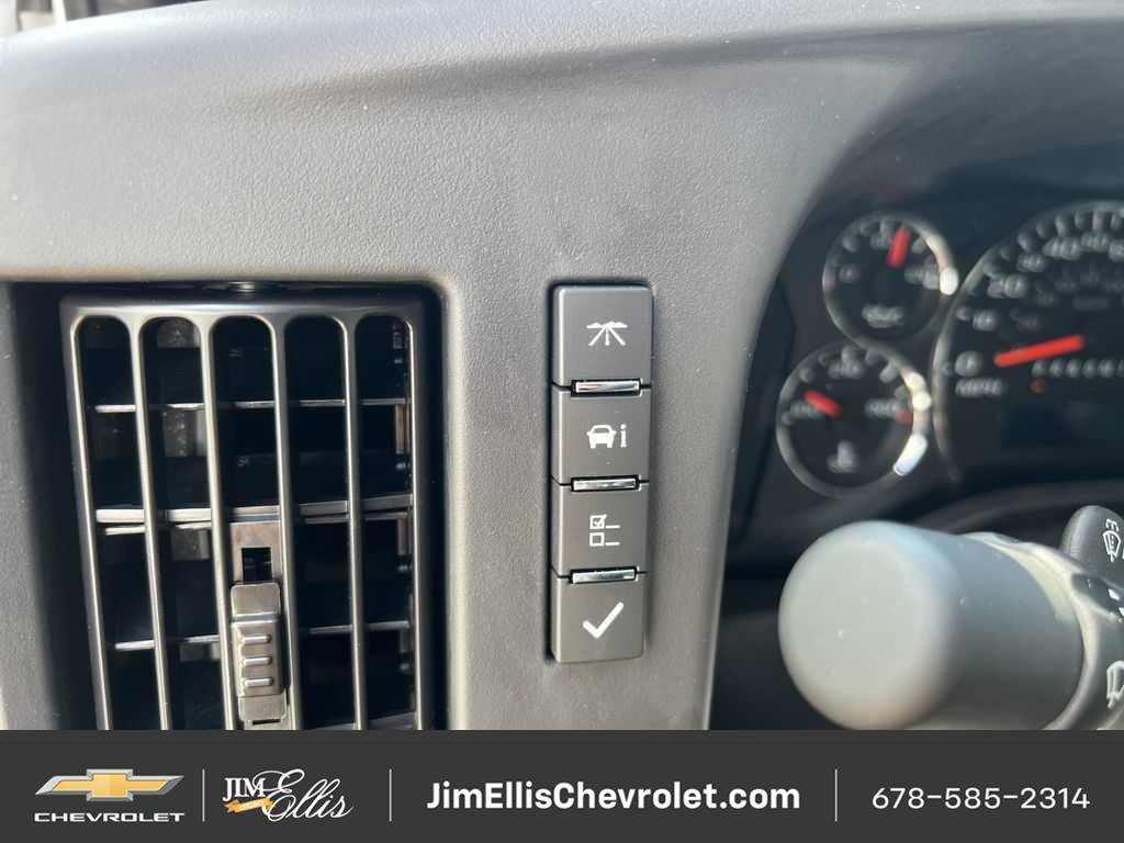 New 2025 Chevrolet Express 2500 w/ Driver Convenience Package RWD image 20
