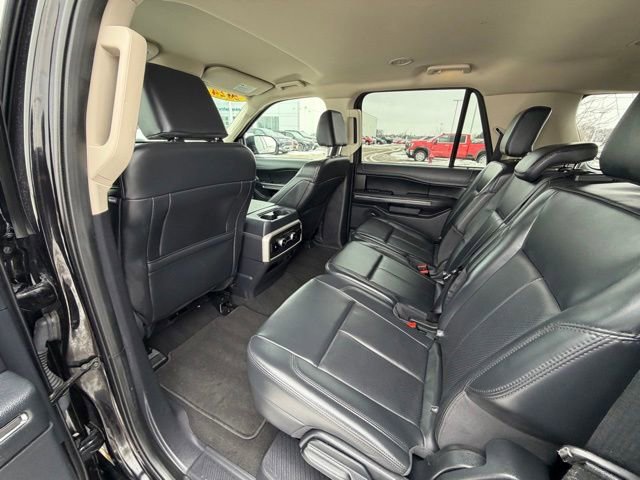 Used 2024 Ford Expedition Max XLT image 16