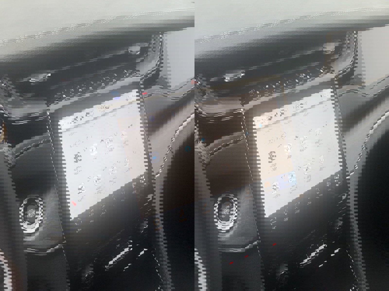 New 2023 Jeep Grand Cherokee 4WD 4xe image 36