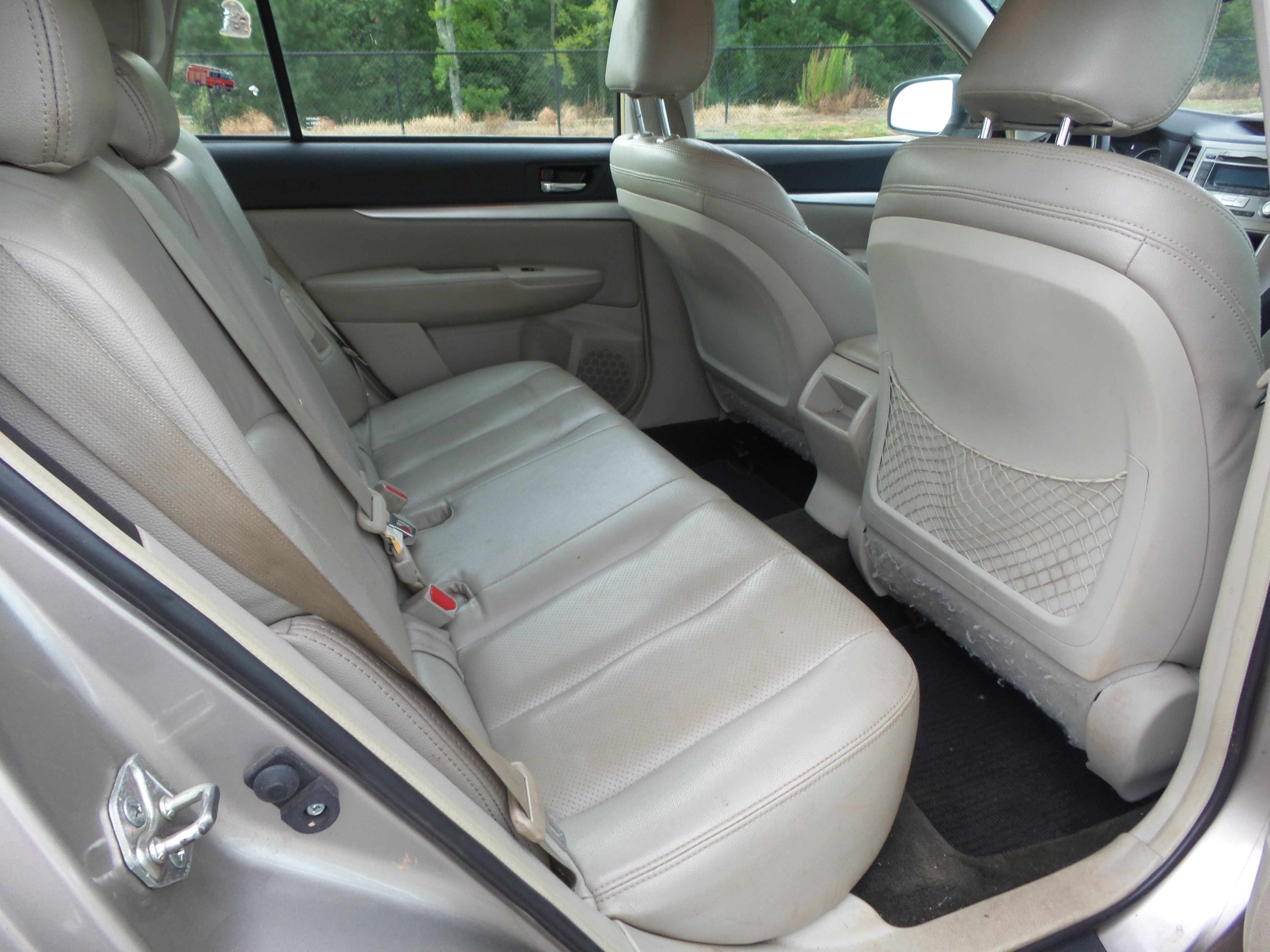 Used 2014 Subaru Outback 2.5i AWD/4WD image 31