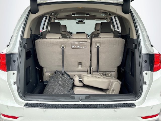 Used 2024 Honda Odyssey Elite image 28