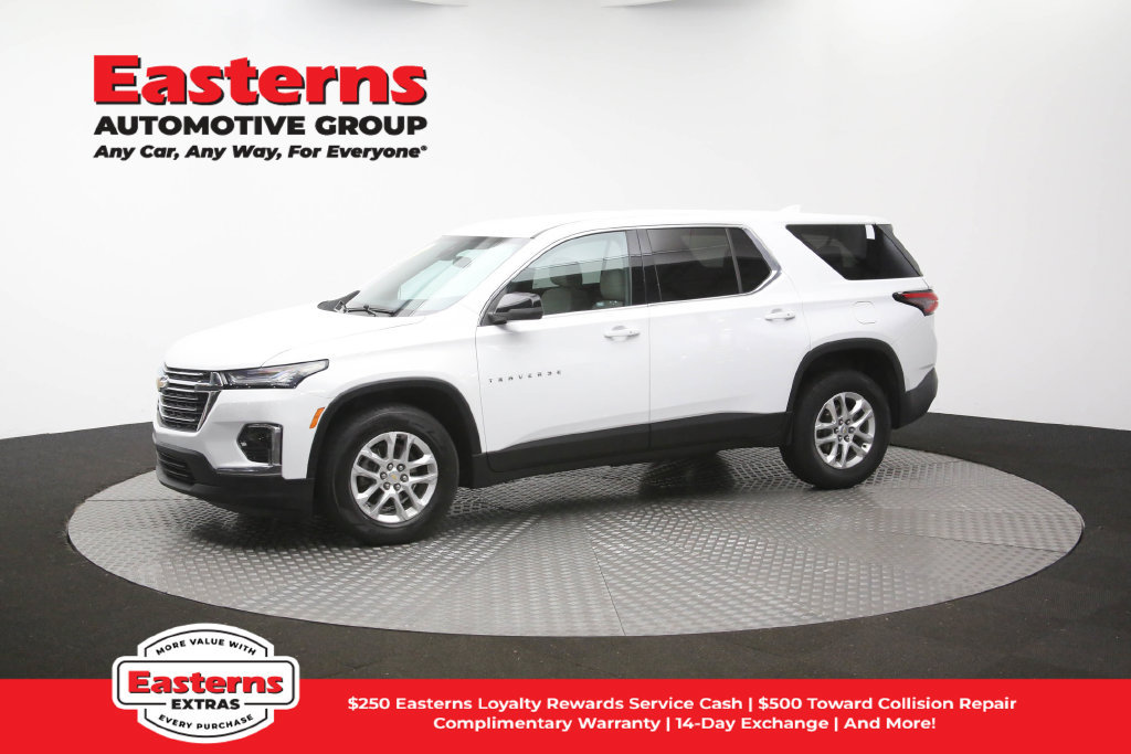 Used 2023 Chevrolet Traverse LS FWD image 56
