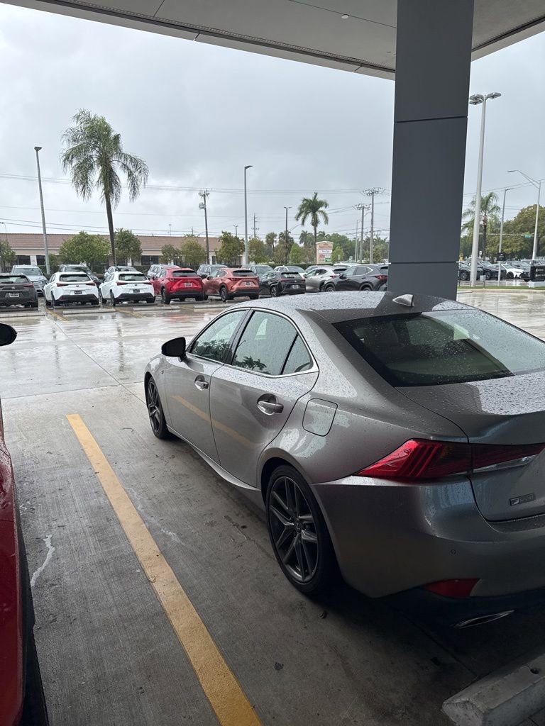 Used 2019 Lexus IS 300 F Sport w/ F Sport Package image 7