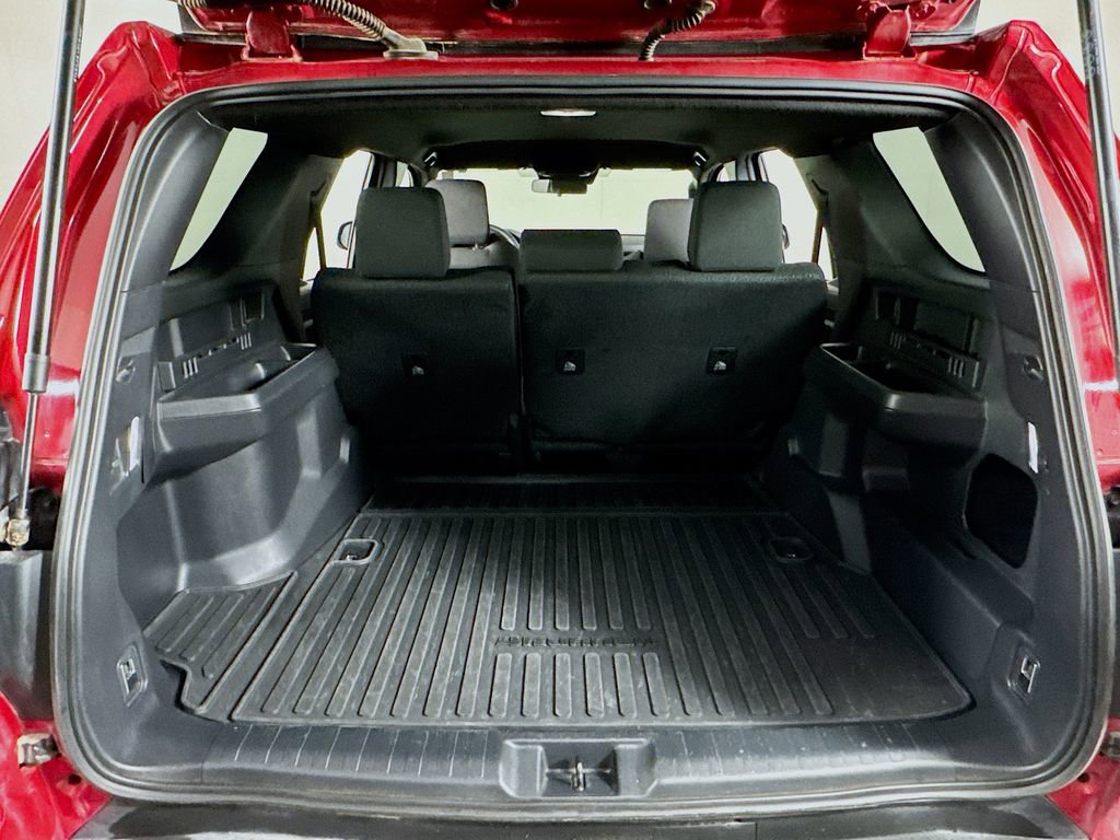 Certified 2025 Toyota 4Runner SR5 image 20