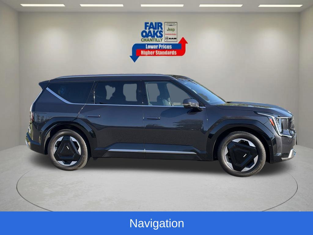 Used 2024 Kia EV9 Land AWD/4WD image 6