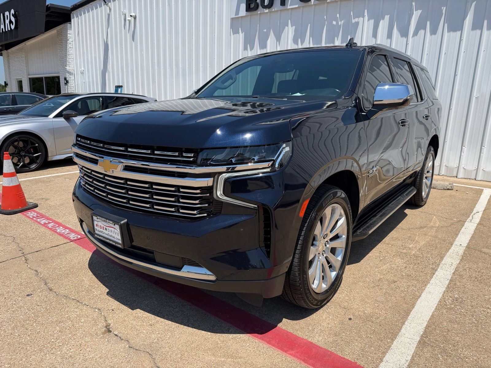 Used 2022 Chevrolet Tahoe Premier w/ Texas Edition RWD image 1