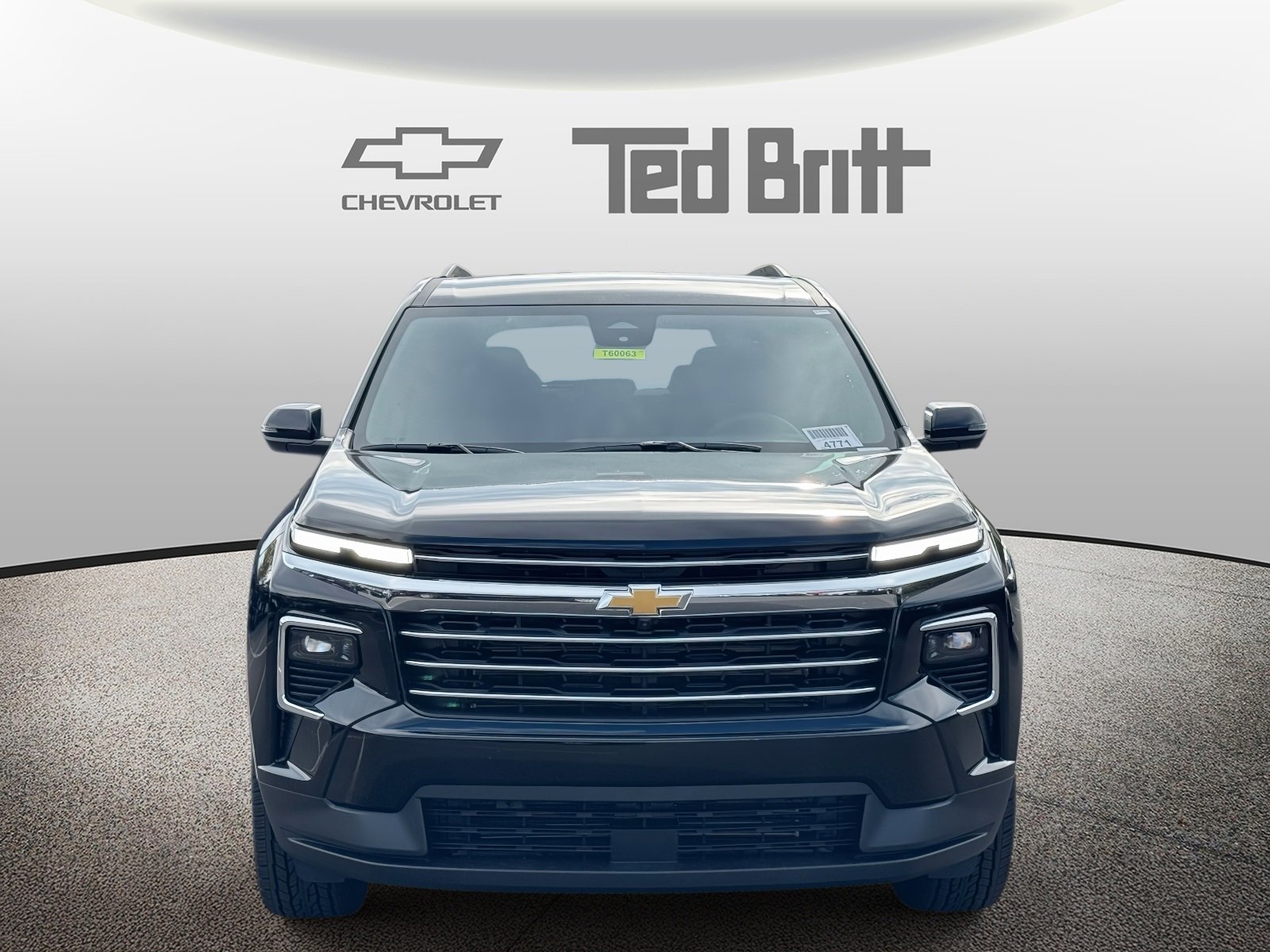 New 2026 Chevrolet Traverse LT w/ Driver Confidence Package image 2