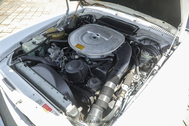 Used 1988 Mercedes-Benz 560 SL image 23