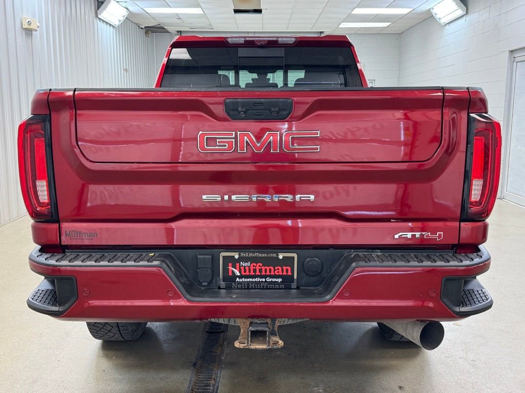 Used 2023 GMC Sierra 2500 AT4 w/ AT4 Preferred Package AWD/4WD image 7