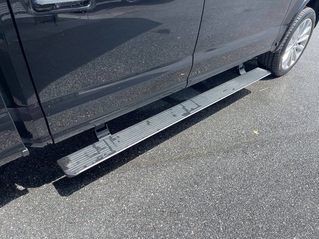 Used 2020 Ford F150 Limited w/ Trailer Tow Package AWD/4WD image 34