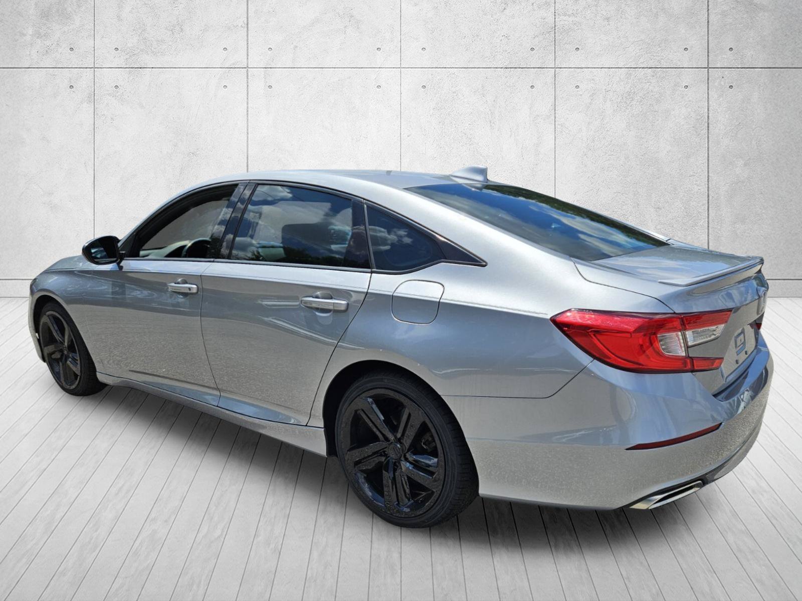 Used 2020 Honda Accord Sport image 5
