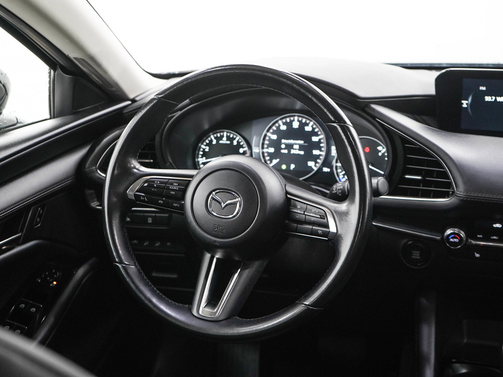 Used 2025 MAZDA MAZDA3 s FWD image 14