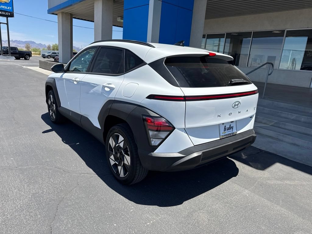 Used 2024 Hyundai Kona SEL AWD/4WD image 8