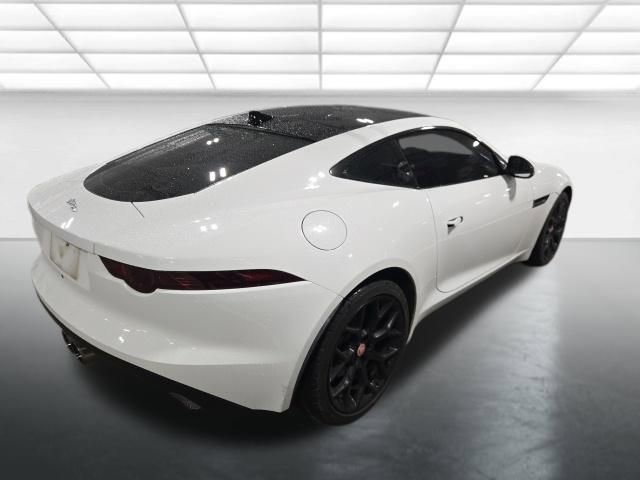 Used 2015 Jaguar F-TYPE Coupe image 4
