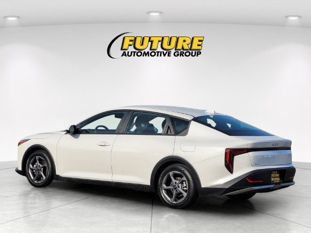 Used 2025 Kia K4 FWD image 7